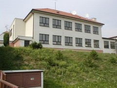 Základní škola v Letonicích